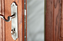Porte extérieur
